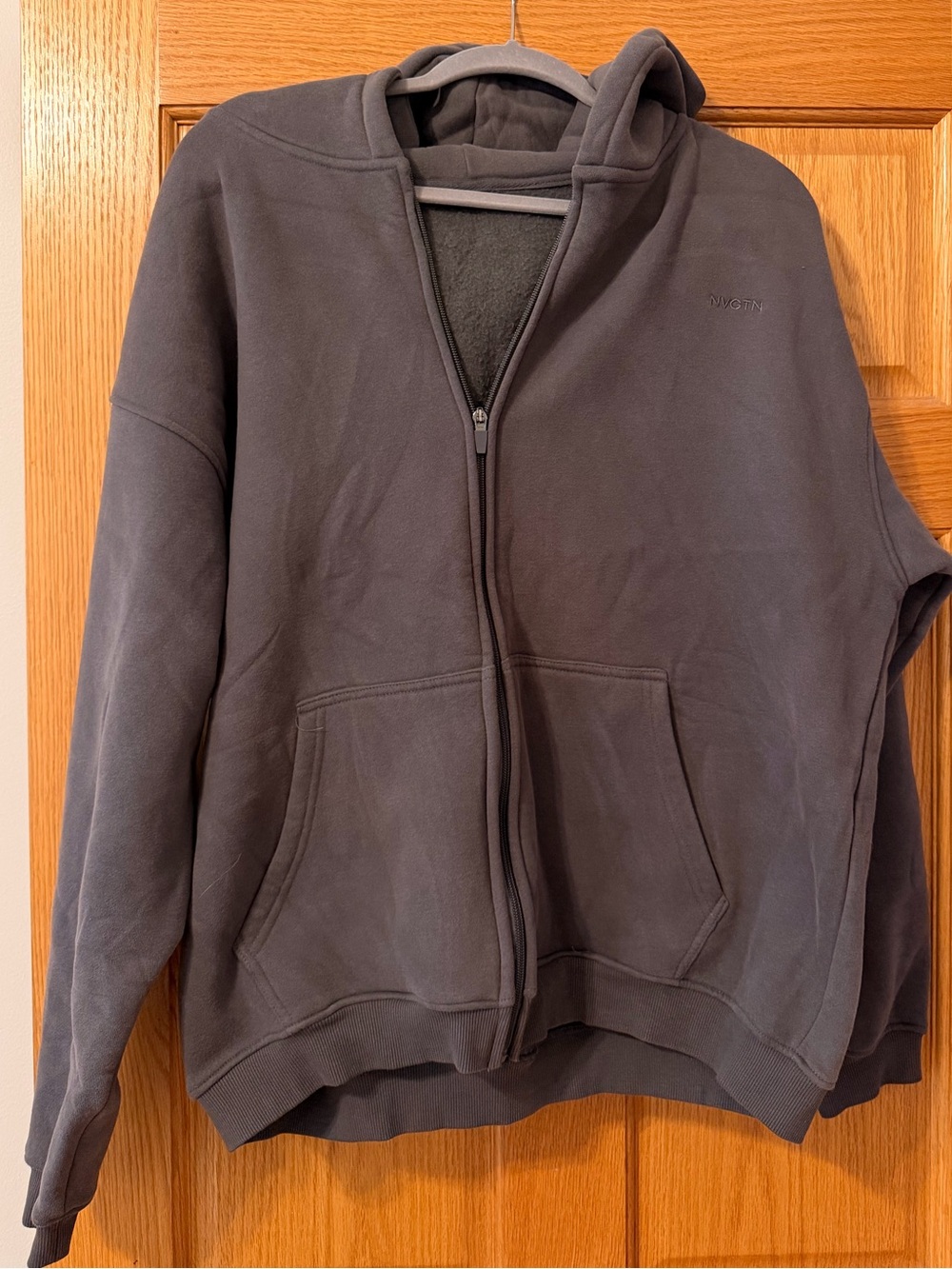 nvgtn zip up
